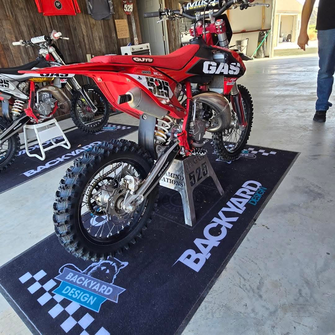 15" Moto Stand