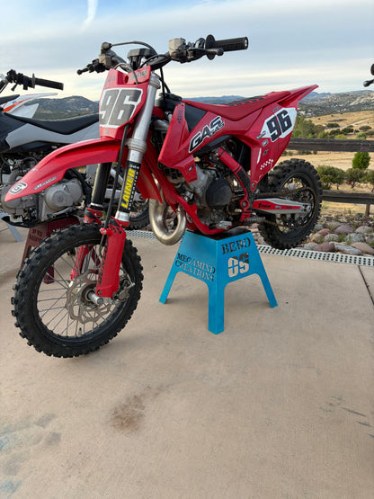 14" Moto Stand