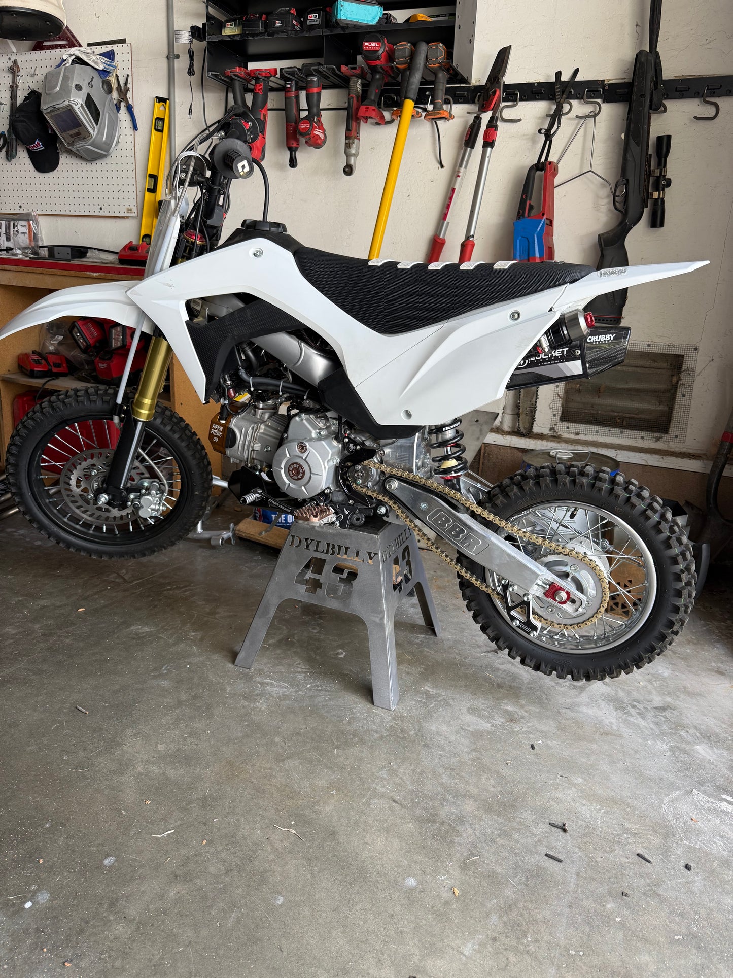 14" Moto Stand
